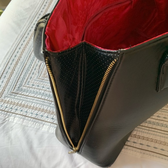 Purse - Picture 6 of 6